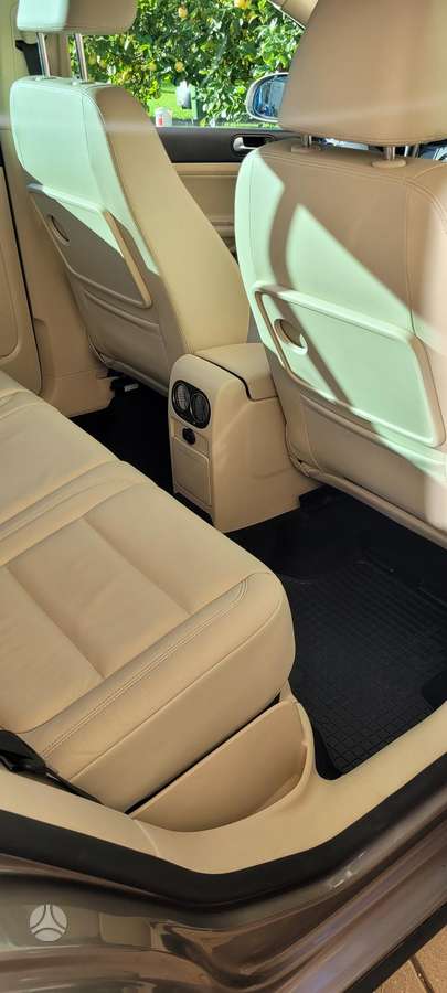Volkswagen Golf 2011 — photo 14