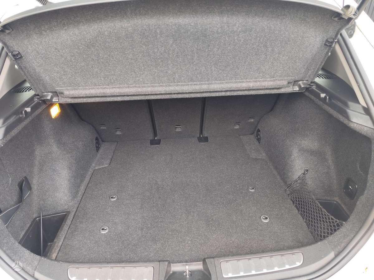 BMW X1 2014 — photo 11
