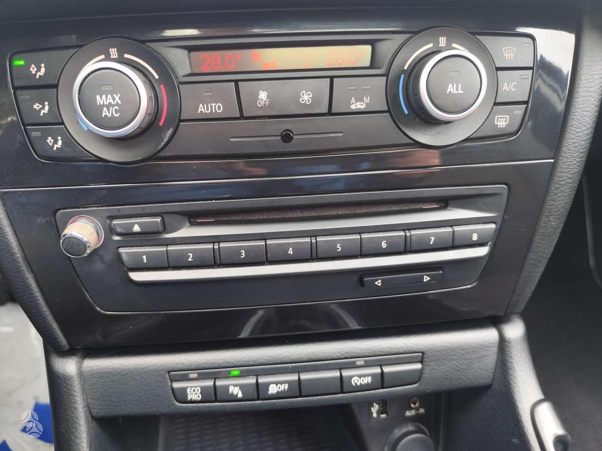 BMW X1 2014 — photo 14