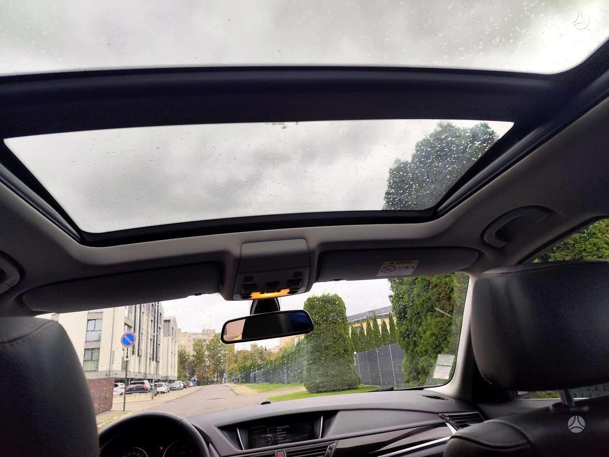 BMW X1 2014 — photo 8