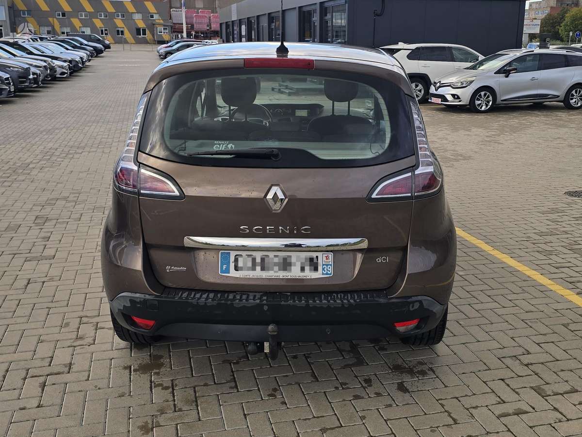 Renault Scenic 2012 — photo 5