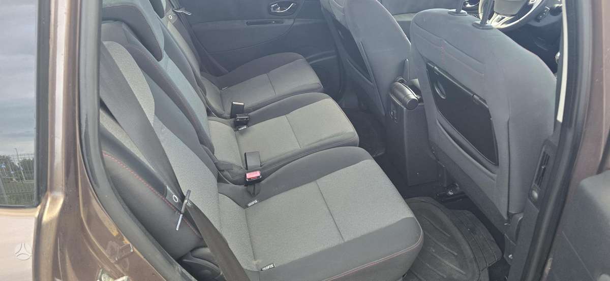 Renault Scenic 2012 — photo 9