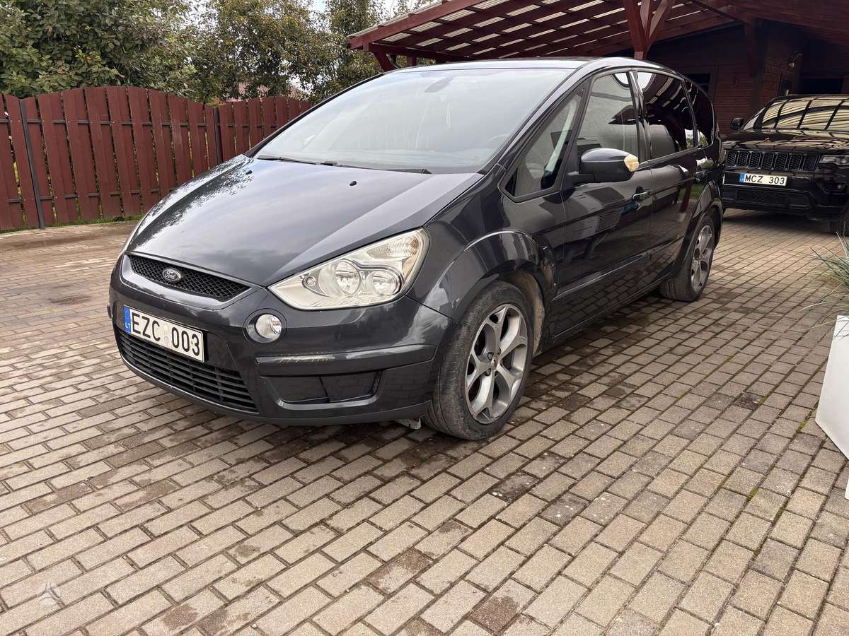 Ford S-MAX 2007 — вигляд ззаду