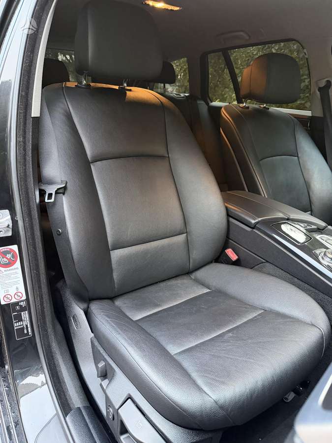 BMW 520 2013 — photo 9