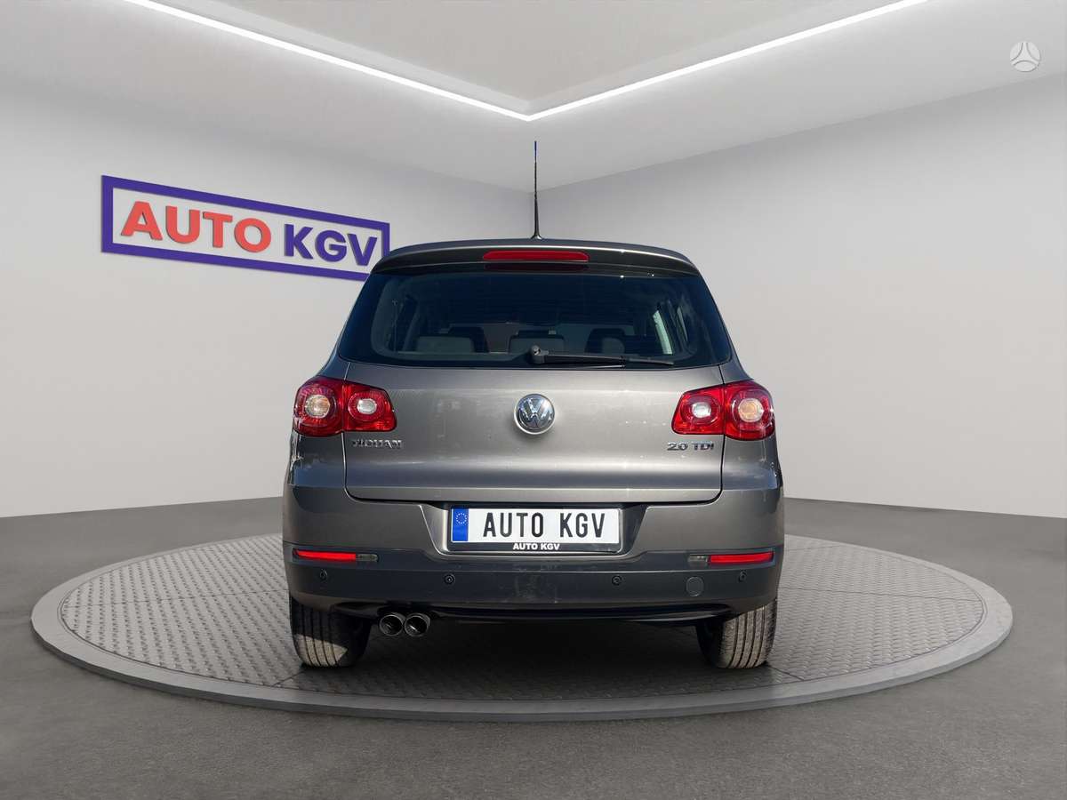 Volkswagen Tiguan 2008 — engine 2000 cm³, 140 HP (103kW)