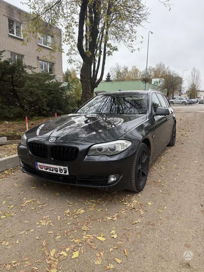 BMW 520, 2011