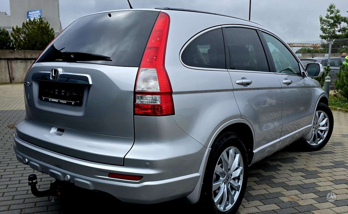 Honda CR-V 2010 — photo 18