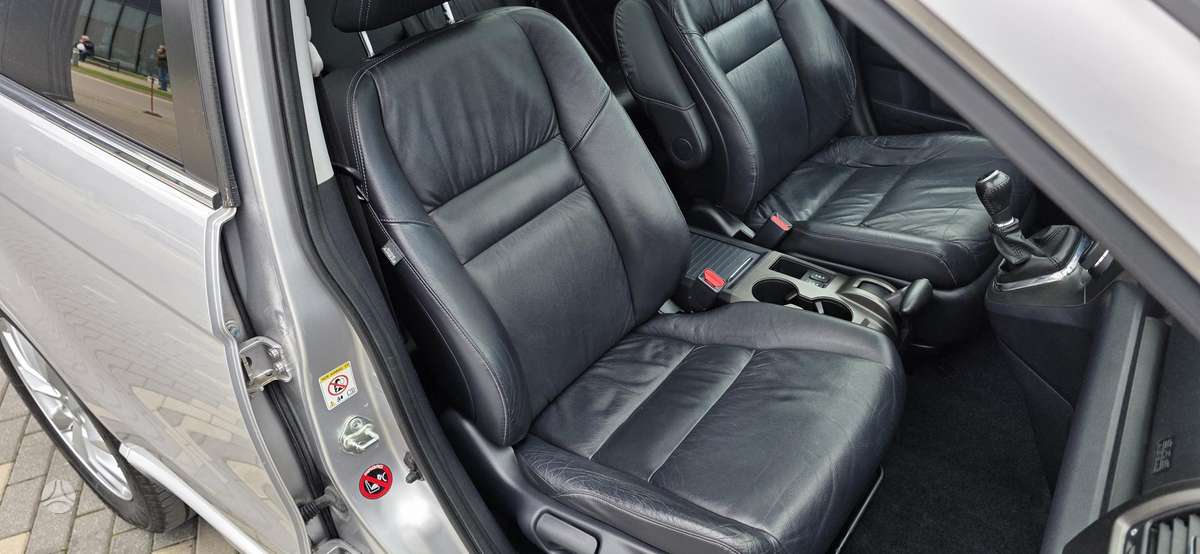 Honda CR-V 2010 — photo 32