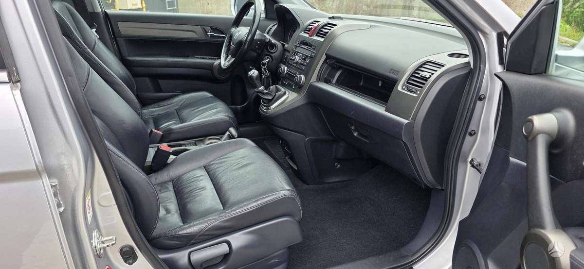 Honda CR-V 2010 — photo 33