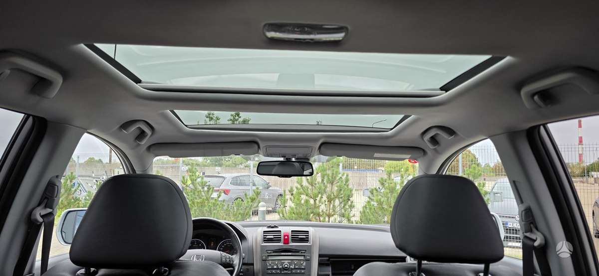 Honda CR-V 2010 — photo 38