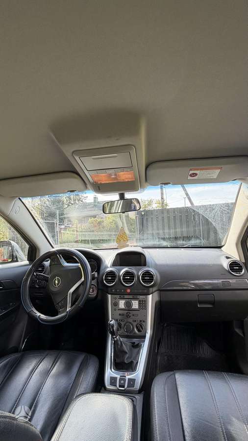 Opel Antara 2011 — photo 5