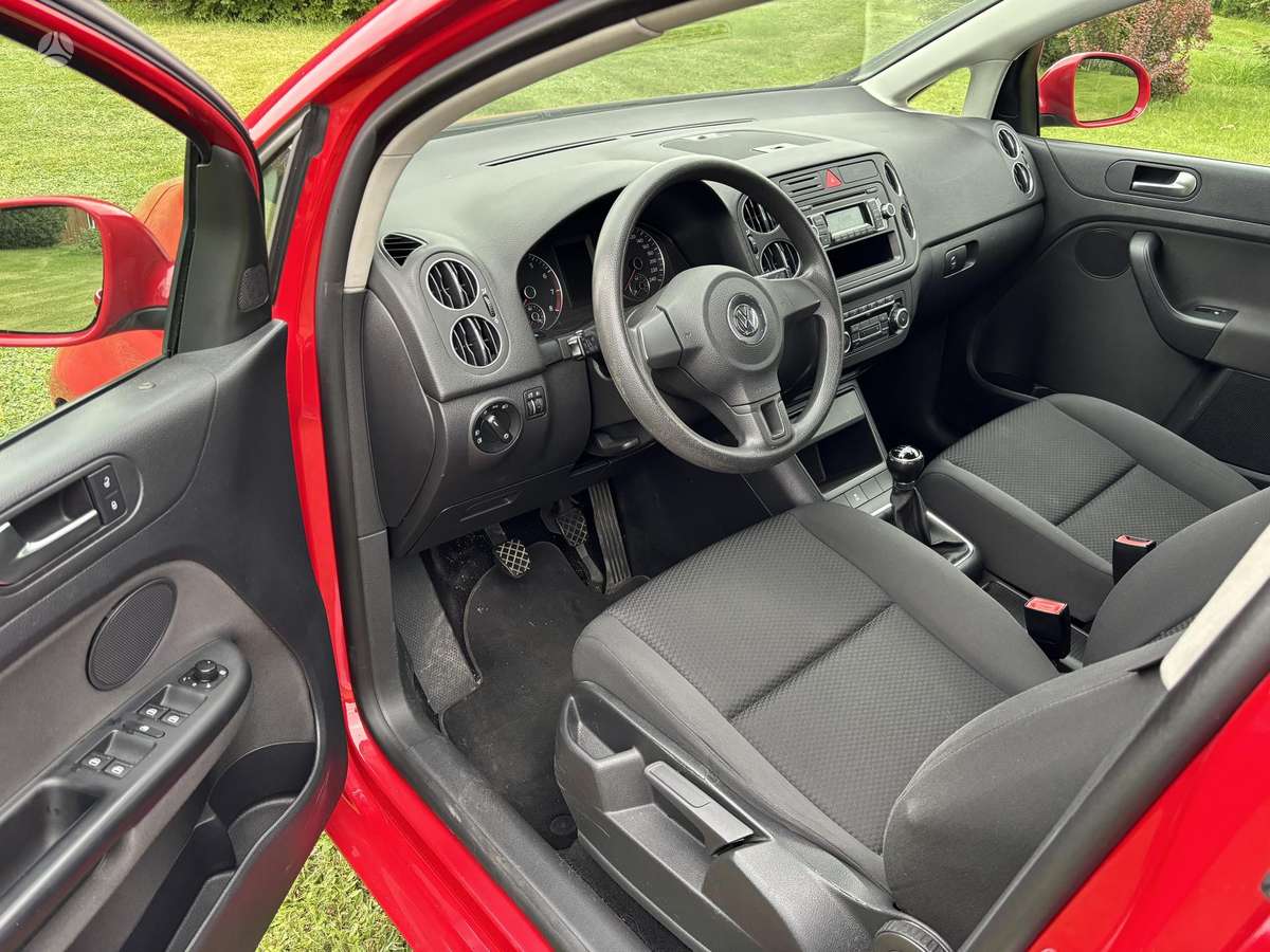 Volkswagen Golf 2011 — photo 11