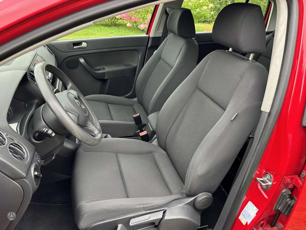 Volkswagen Golf 2011 — photo 13