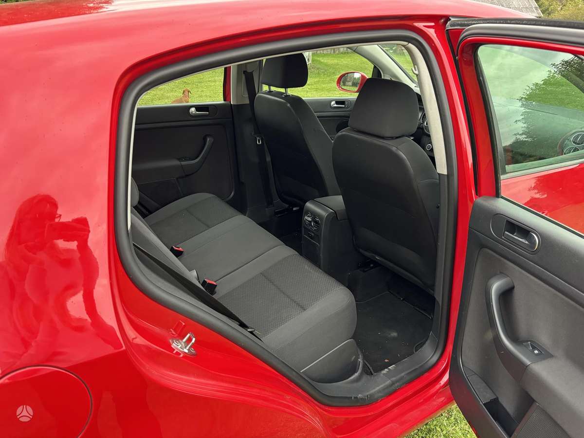 Volkswagen Golf 2011 — photo 16