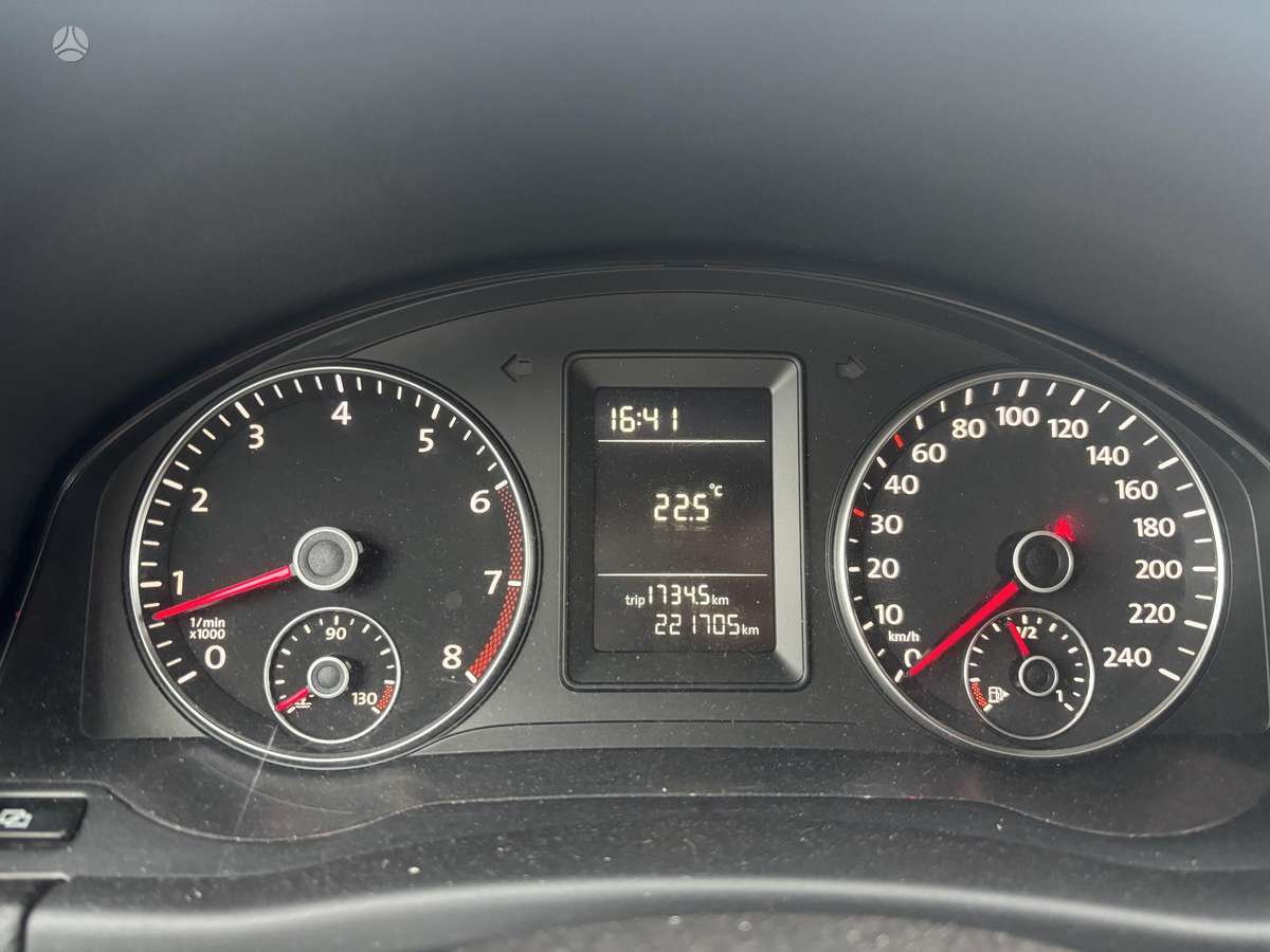 Volkswagen Golf 2011 — photo 20