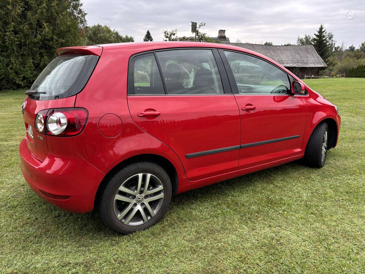 Volkswagen Golf 2011 — photo 7