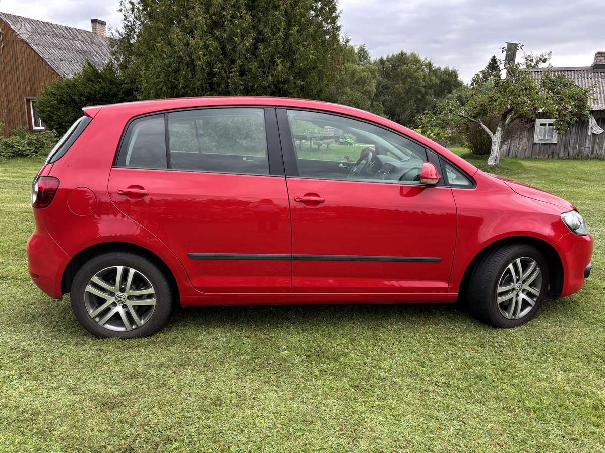 Volkswagen Golf 2011 — photo 8