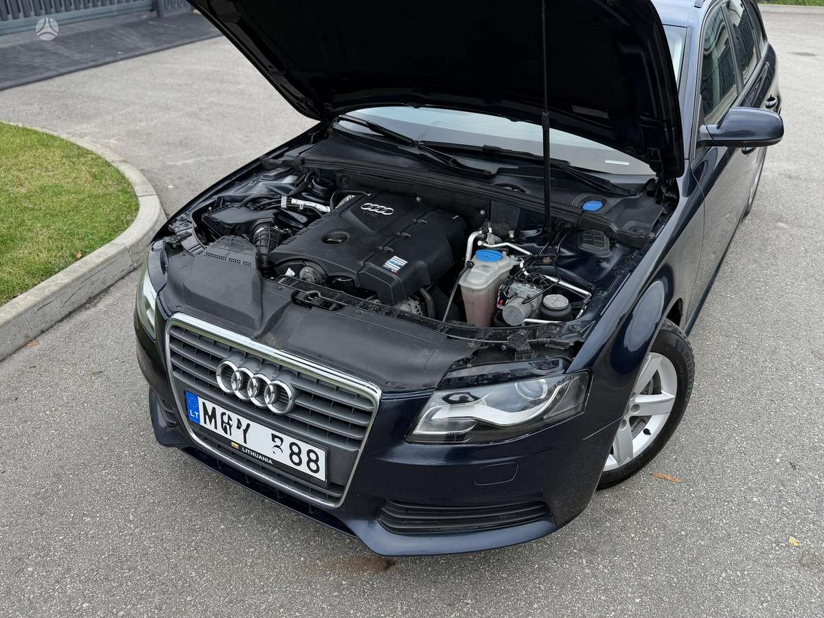 Audi A4 2009 — photo 29