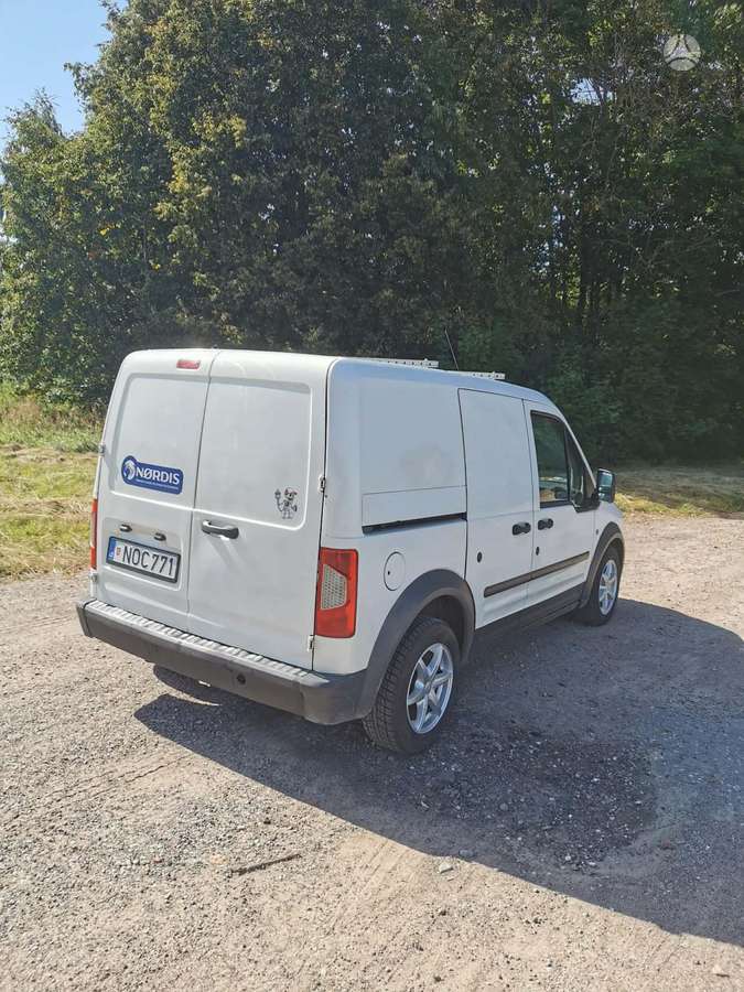 Ford Tourneo 2012 — engine 90 HP (66kW)