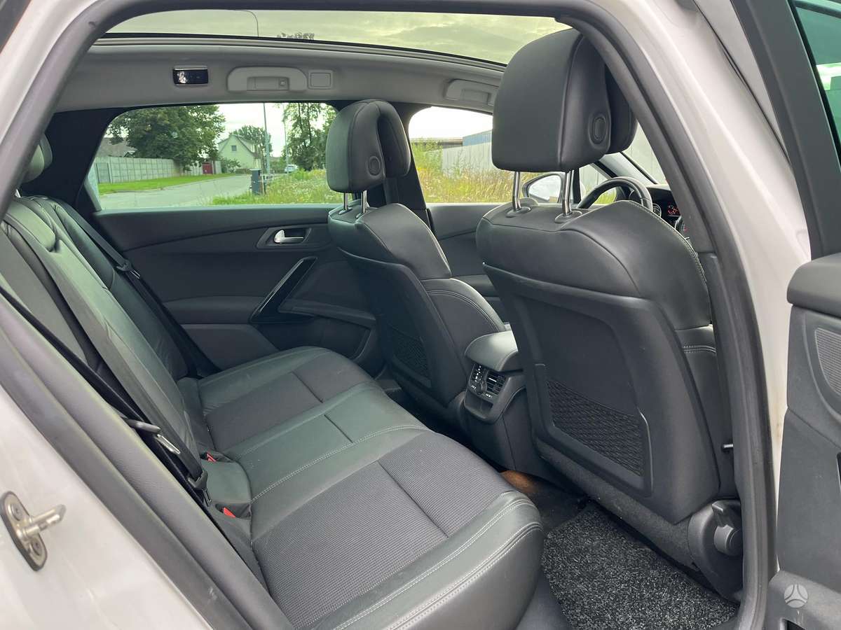 Peugeot 508 2015 — photo 11