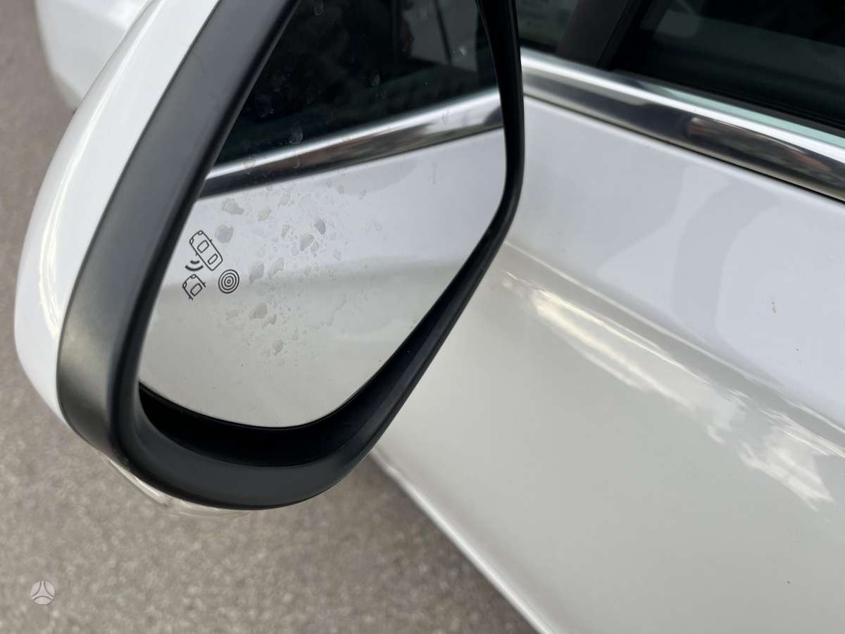 Peugeot 508 2015 — photo 15