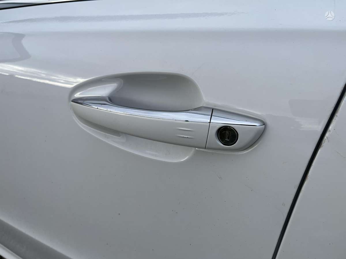 Peugeot 508 2015 — photo 16