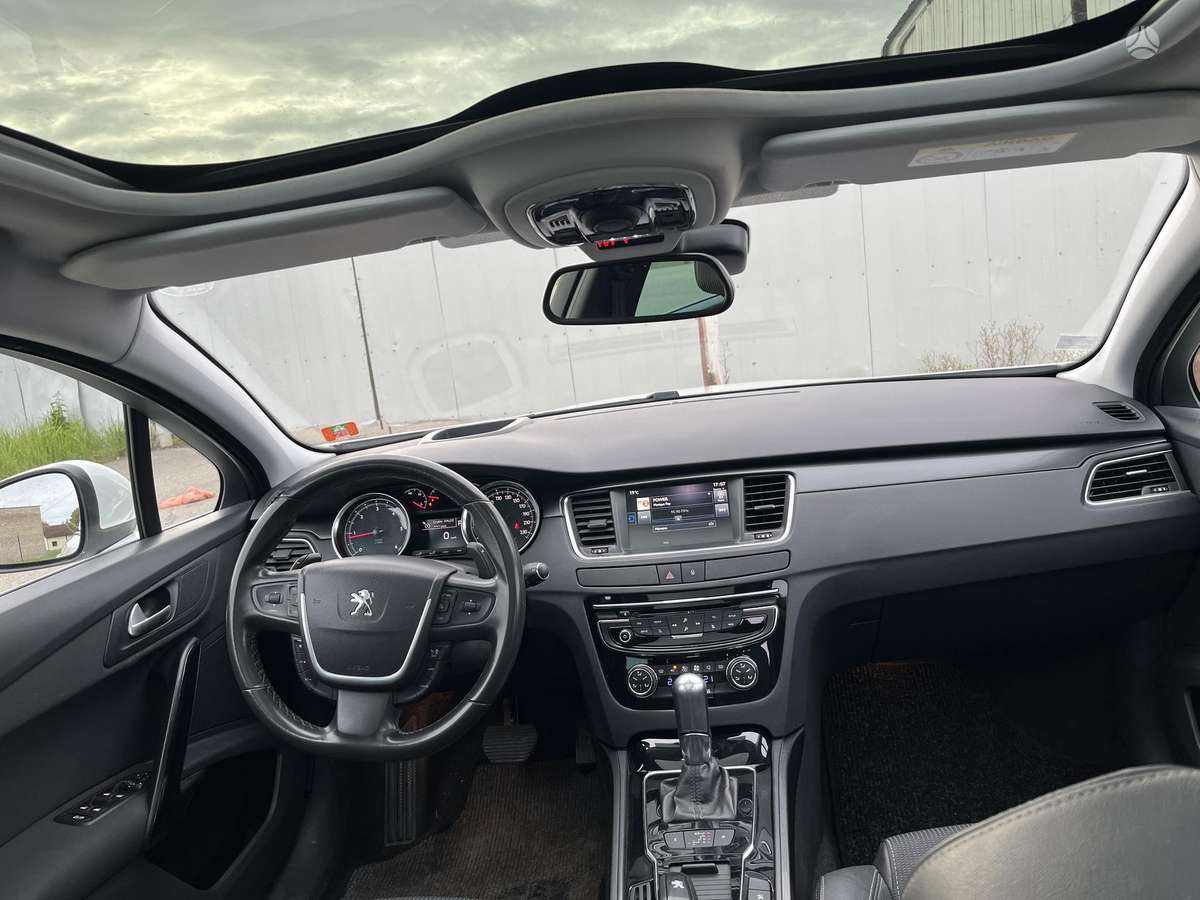 Peugeot 508 2015 — photo 9