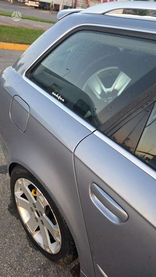 Audi A4 2005 — photo 14