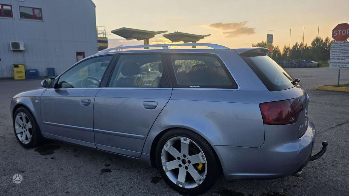 Audi A4 2005 — photo 6