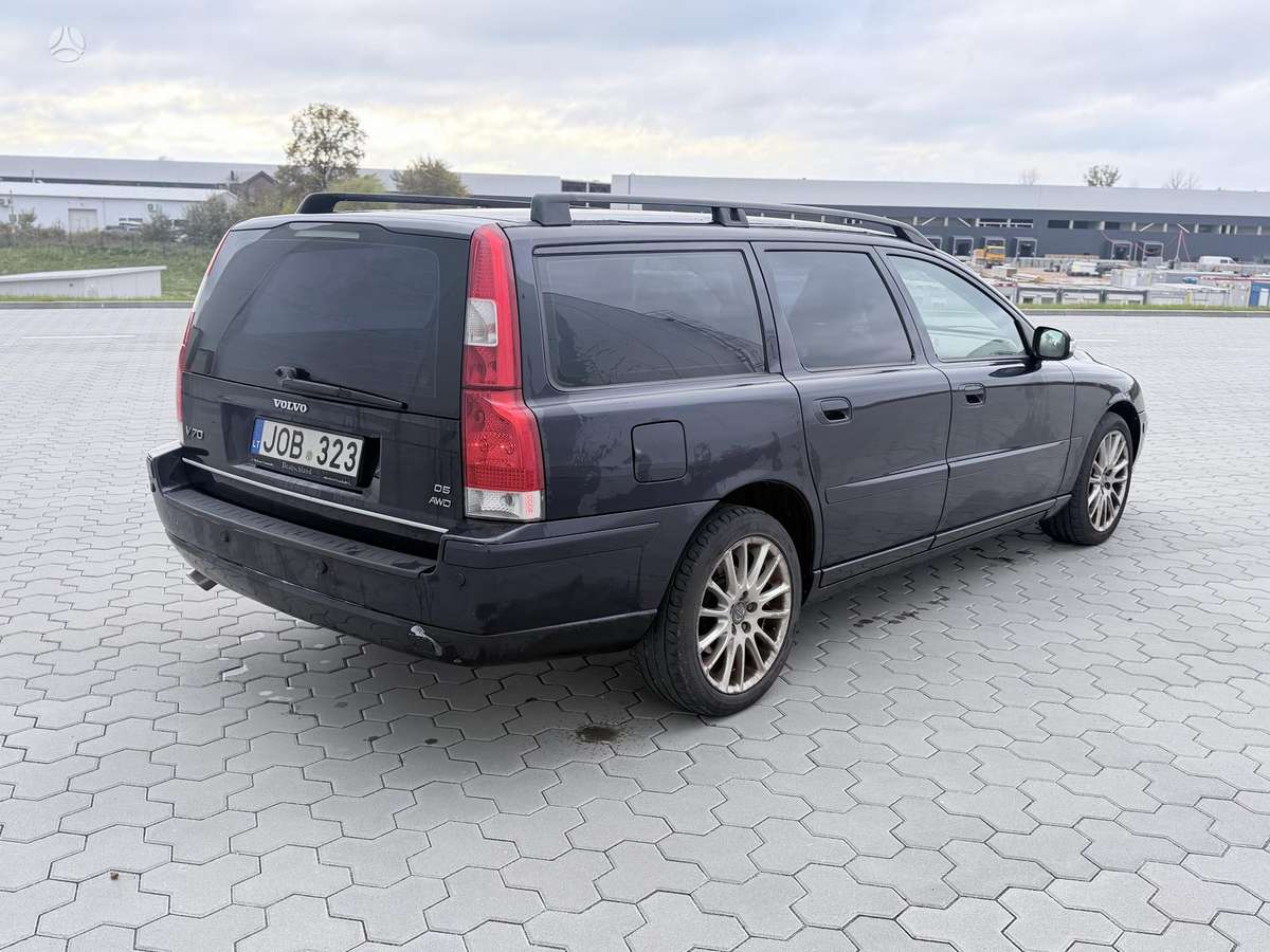 Volvo V70 2007 — engine 2401 cm³, 185 HP (136kW)