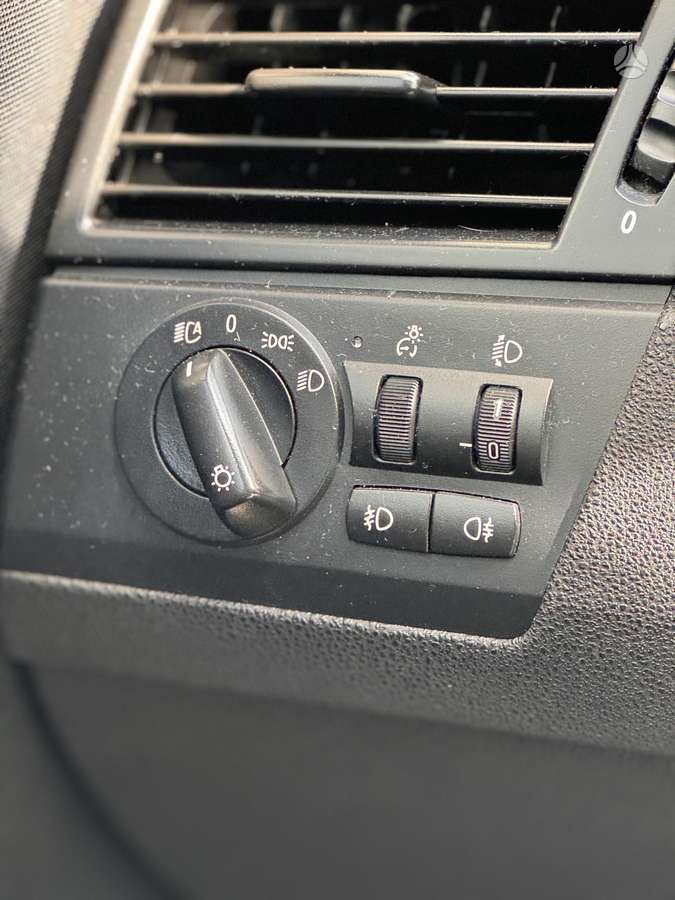 BMW X3 2005 — photo 16
