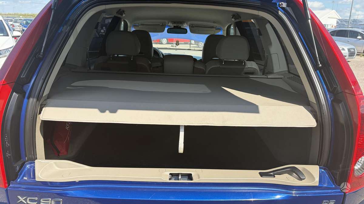 Volvo XC90 2006 — photo 16
