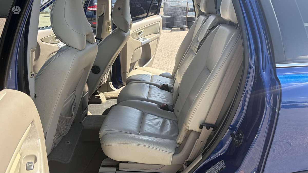 Volvo XC90 2006 — photo 19