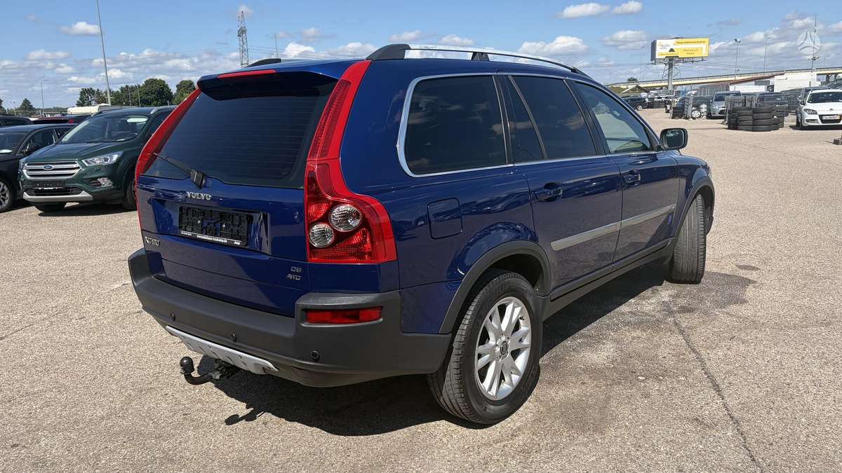 Volvo XC90 2006 — interior