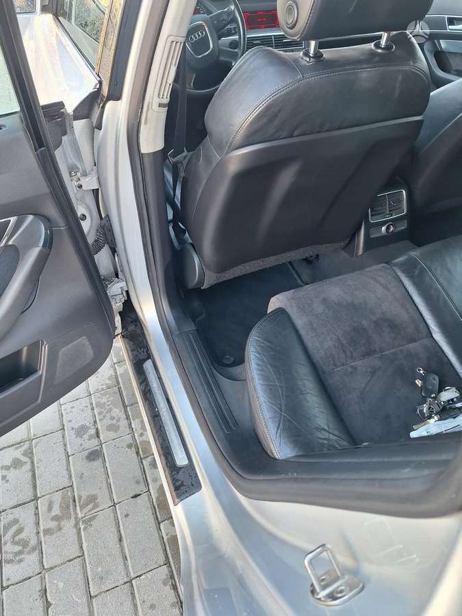 Audi A6 2006 — photo 12