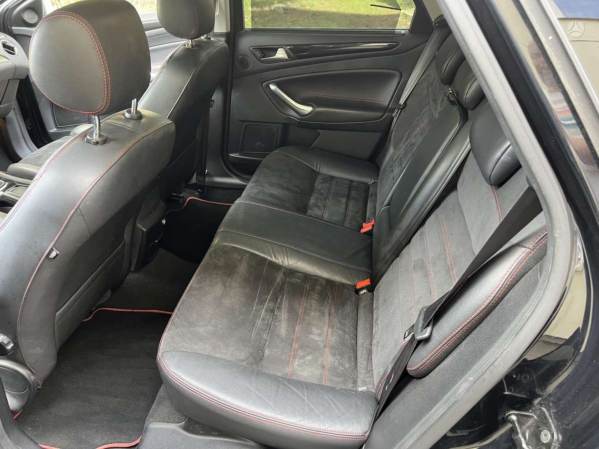Ford Mondeo 2012 — photo 12