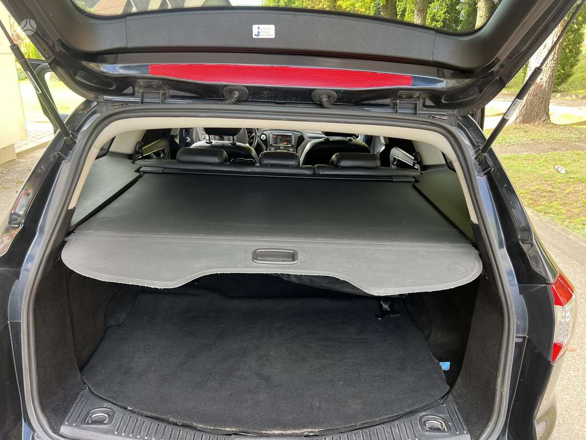 Ford Mondeo 2012 — photo 14