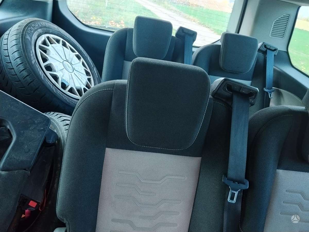 Ford Tourneo 2014 — photo 10