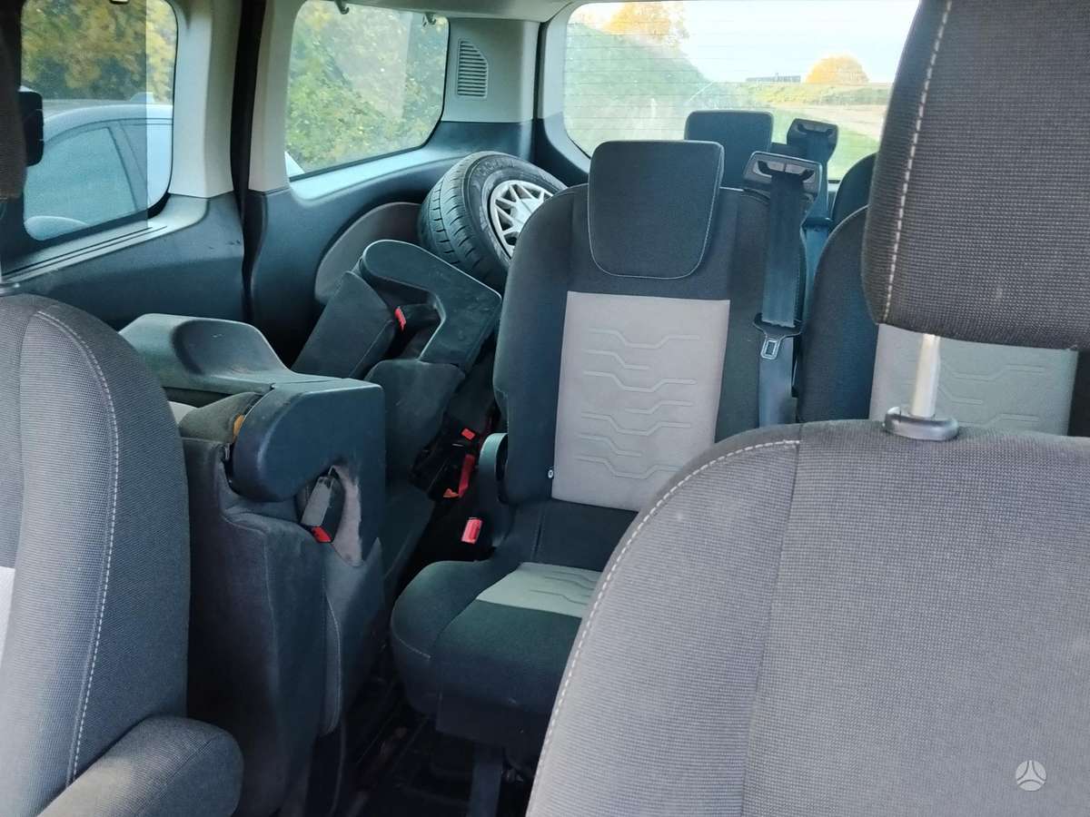 Ford Tourneo 2014 — photo 8
