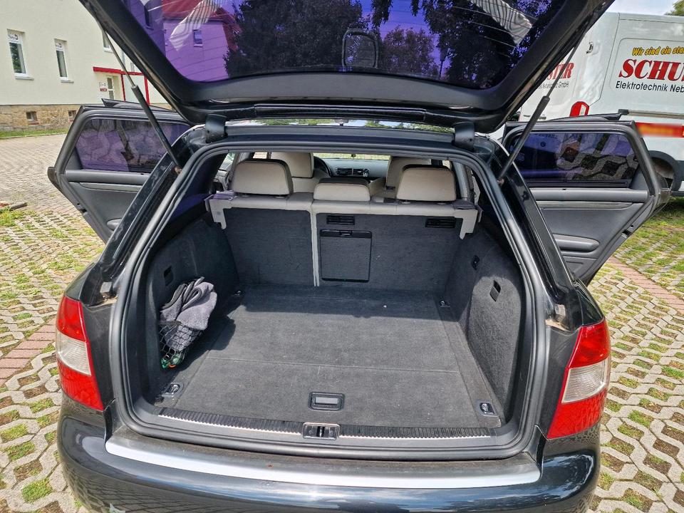 Audi S4 2004 — photo 11
