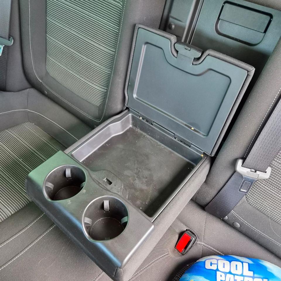 Opel Insignia 2015 — interior