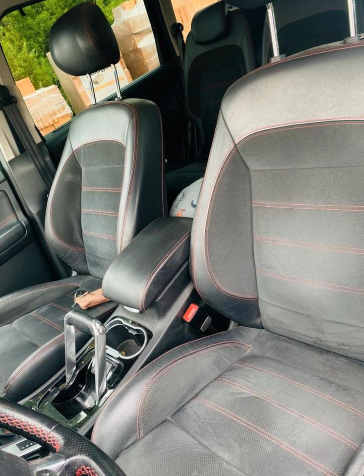 Ford S-Max 2011 — photo 6