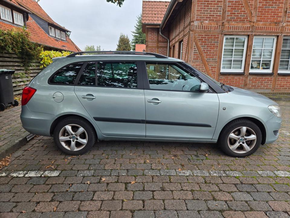 Skoda Fabia 2011 — photo 5