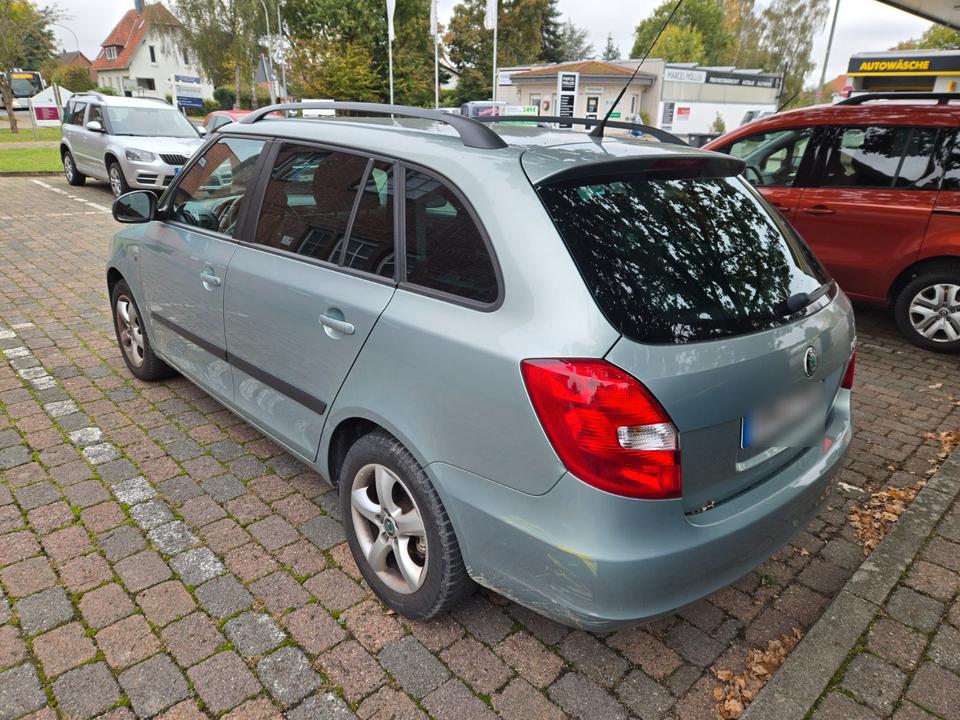 Skoda Fabia 2011 — photo 9
