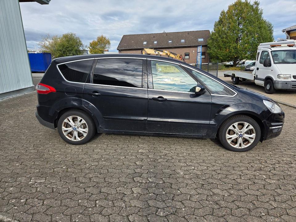 Ford S-Max 2011 — photo 6