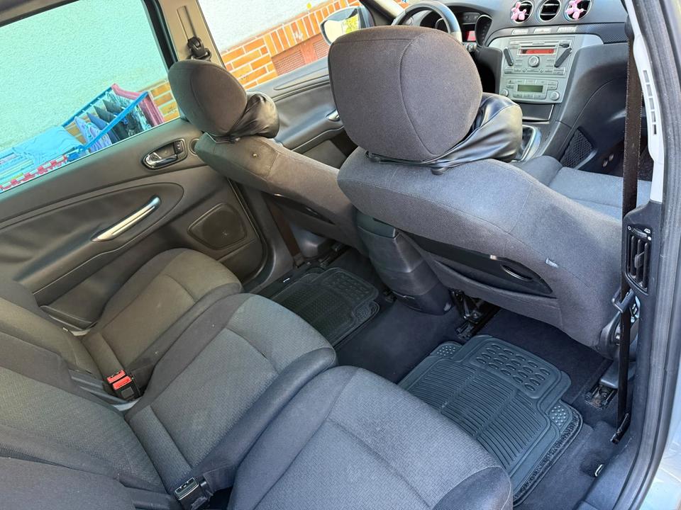Ford S-Max 2007 — photo 11