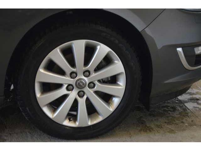 Opel Astra 2015 — engine