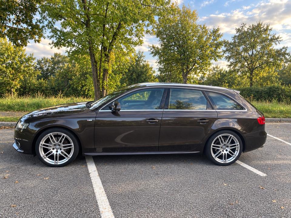 Audi A4 2008 — rear view
