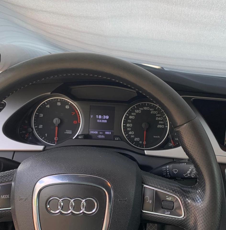 Audi A4 2008 — photo 10
