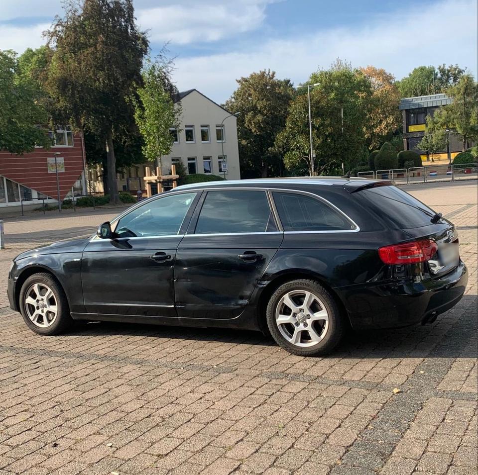 Audi A4 2008 — photo 11